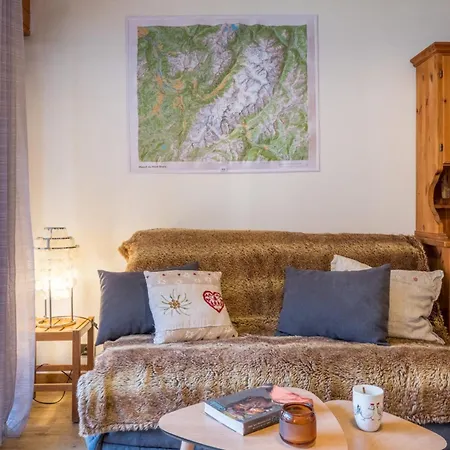 Appartement Charming With Balcony Near The Slopes